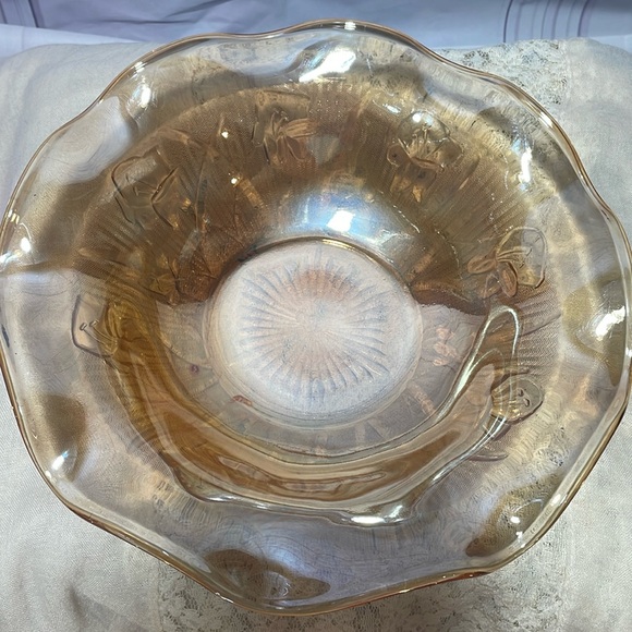 Antique Jeanette Marigold Iris Bowl Set - Picture 1 of 6